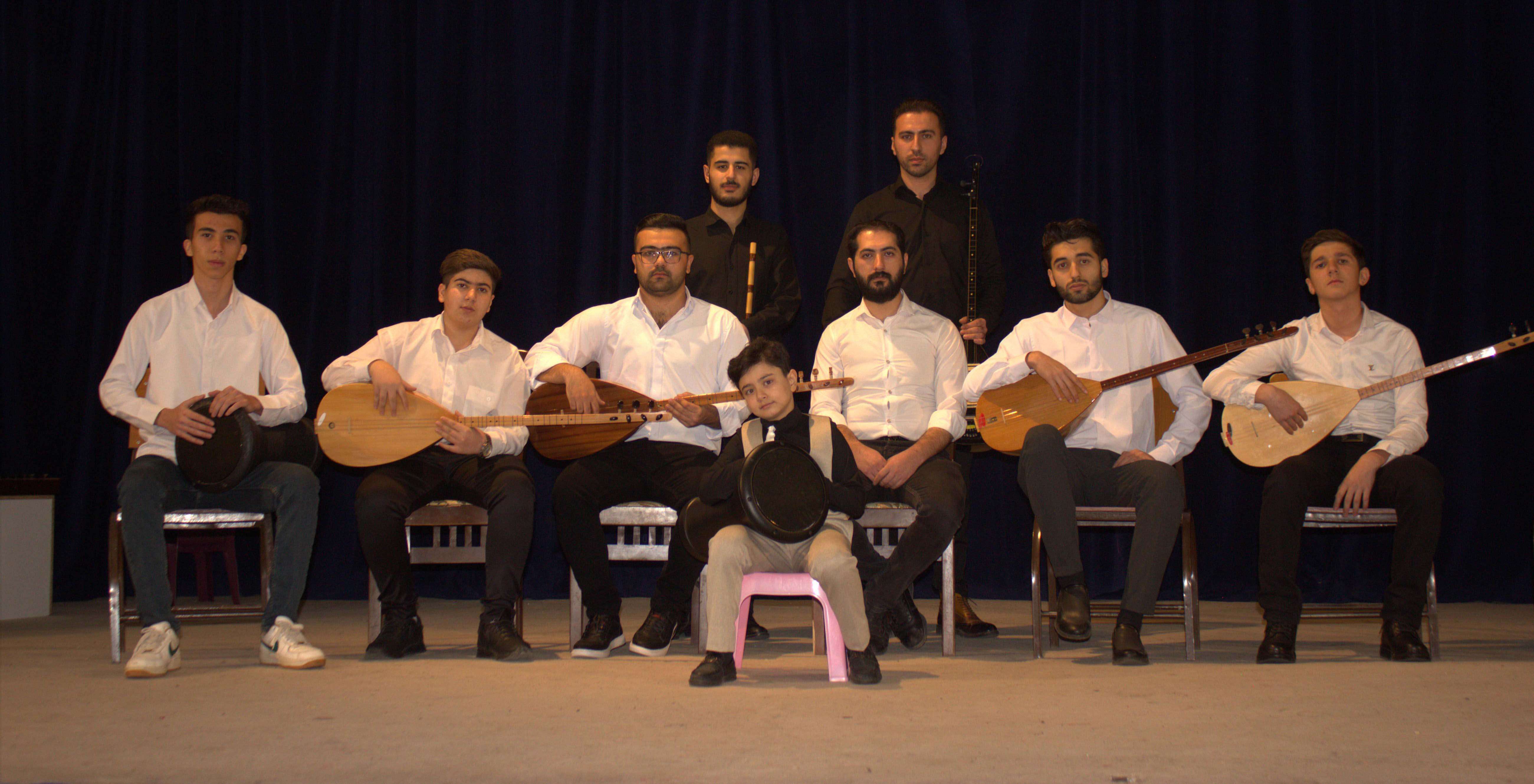 گروه باغلاما