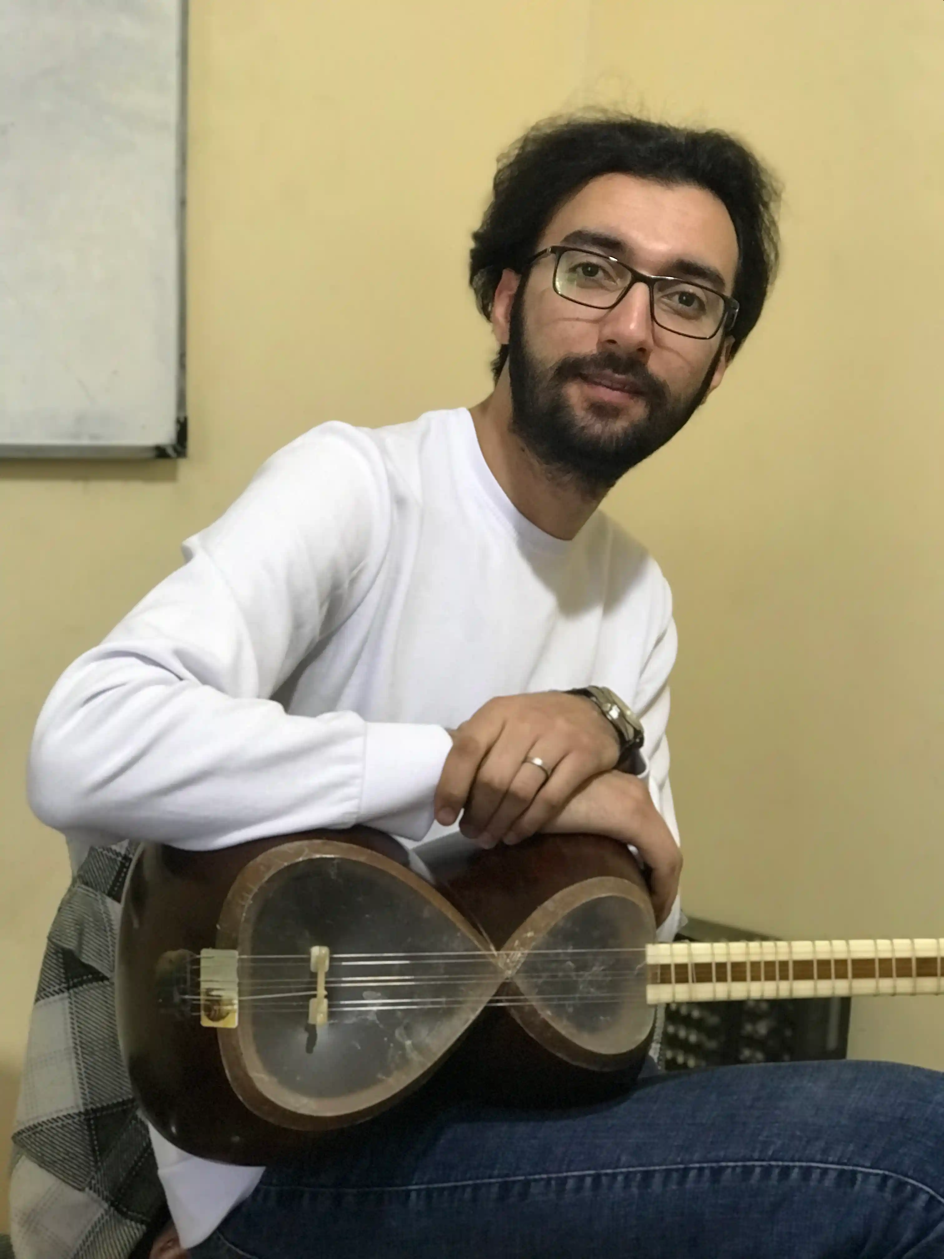 استاد وحید مهرگان