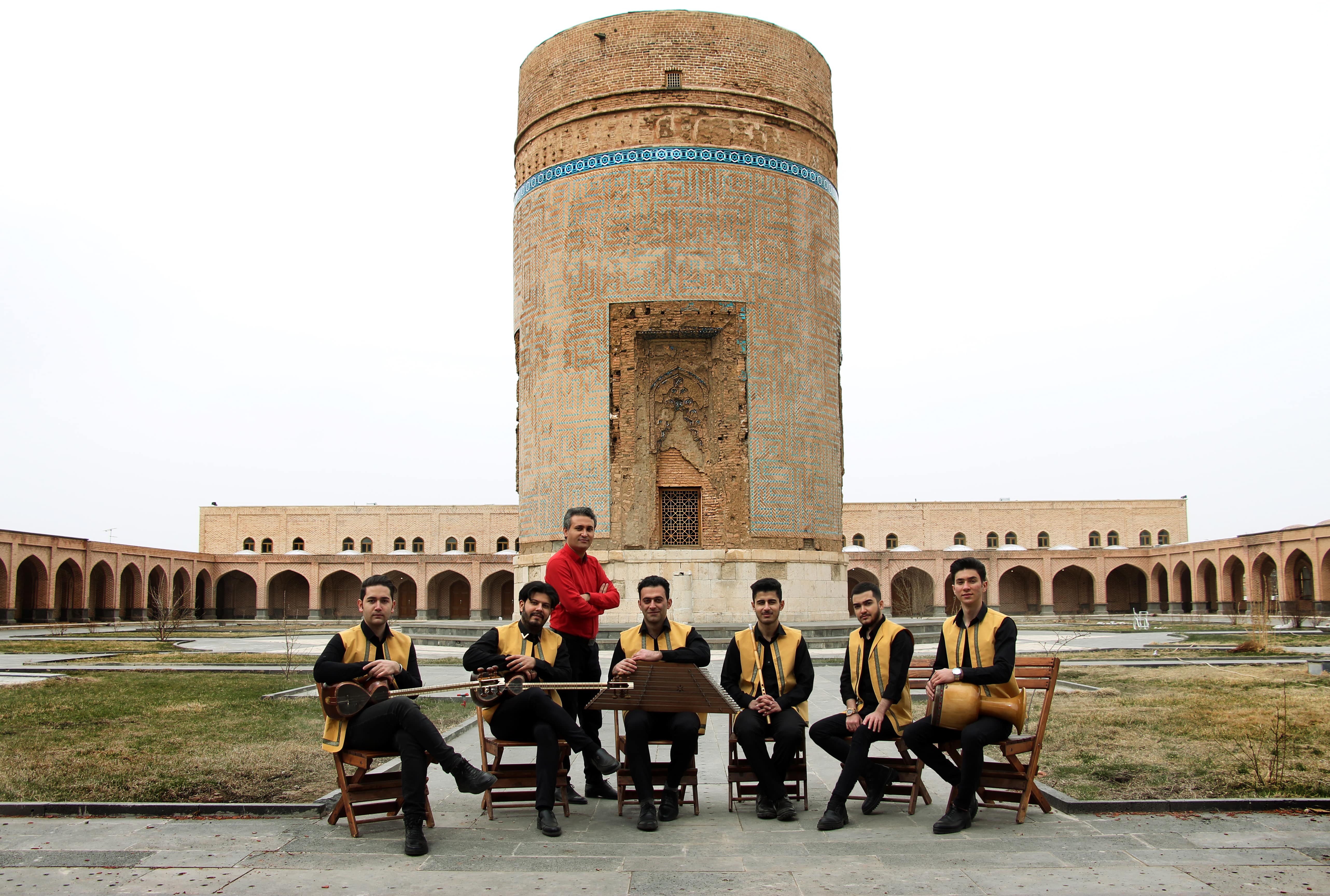 گروه موسیقی اصیل سنتی